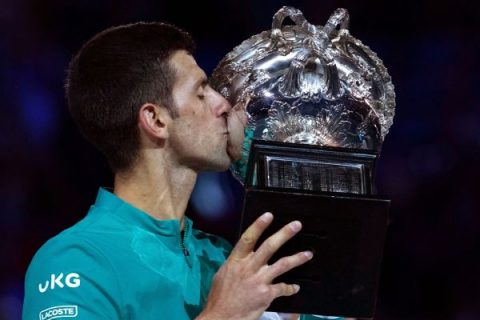 Djokovic wins 9th Aussie title, 18th Grand Slam