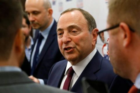 Bettman says only four NHL players unvaccinated