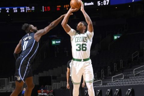 Celtics held meeting to fix season: ‘Still have time’
