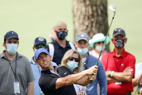 Fore! McIlroy’s errant shot strikes his dad in leg