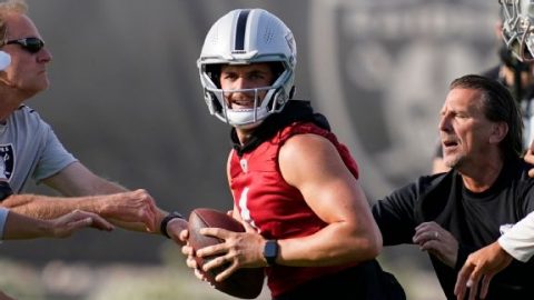 Best of Tuesday at NFL minicamps: Derek Carr’s stance, Julio Jones’ debut, Tua Tagovailoa’s rough day and more