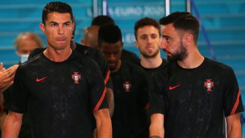 Portugal’s hopes hindered by Fernandes playing in Ronaldo’s shadow