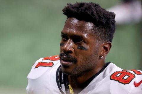 Arians: Bucs did ‘due diligence’ on AB vax card