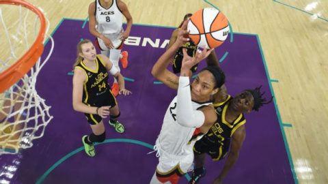 WNBA 2021 midseason picks and predictions