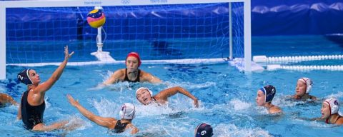 U.S. water polo briefly makes history in blowout