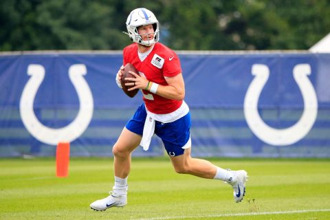Irsay says Colts don’t want Wentz to rush back
