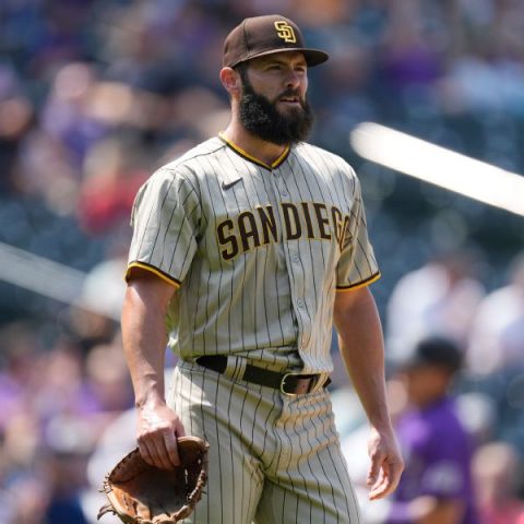 Arrieta injured as Padres close a ‘brutal’ 1-5 trip