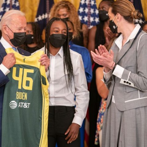 Storm 1st WNBA team at White House since 2016