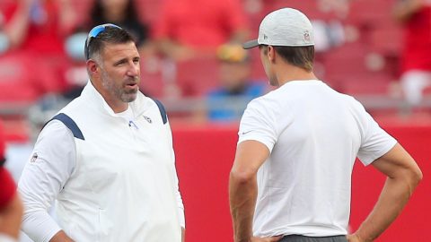 Tom Brady jokes Mike Vrabel is ‘out of shape’ and has ‘declined to a really sad state’