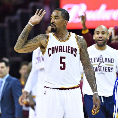 Sources: Waived JR Smith not headed to Lakers