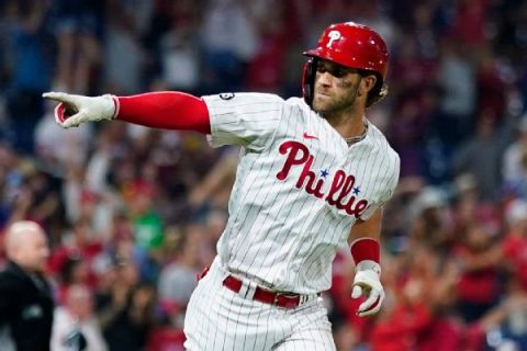 Phillies: Harper can’t throw for at least 6 weeks