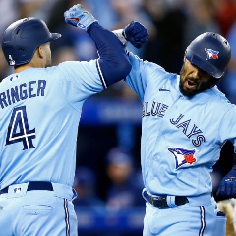 2nd to none: Jays’ Semien sets HR record for 2B