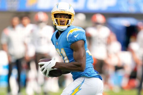 Chargers’ COVID list grows with Williams, Harris