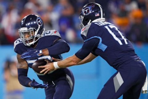 Titans’ Henry passes test with contact practice