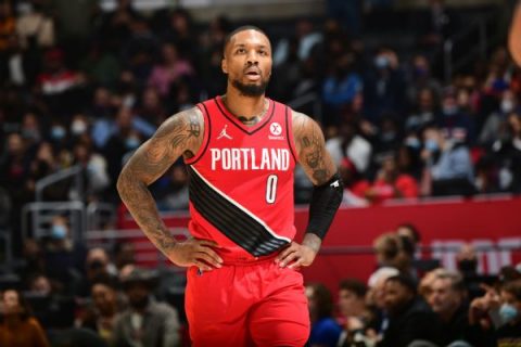Sources: Lillard plans surgery for abdominal issue