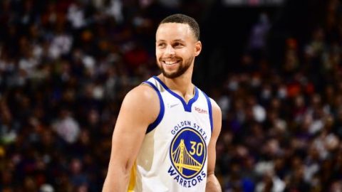 Follow live: Steph Curry takes aim at 3-point record as Warriors visit Pacers