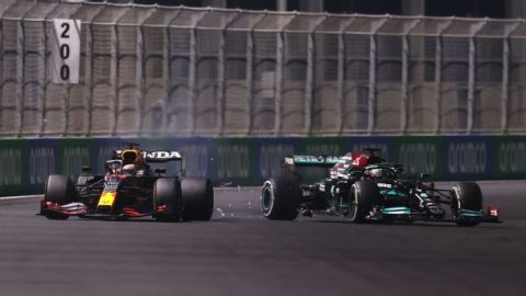 Verstappen, Hamilton face points penalty if crash wins title