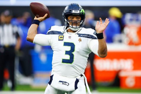 Sources: Seahawks to trade Wilson to Broncos