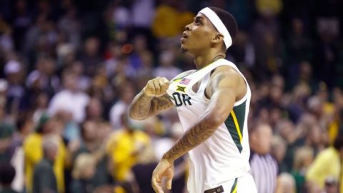 Men’s hoops: Baylor stays No. 1 and biggest questions in top conferences