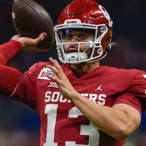 Sooners QB Williams in portal, could return to OU