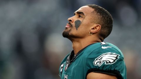 What makes Eagles QB Jalen Hurts tick? ‘He wants to be so perfect’