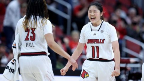 Women’s hoops: With help from Tennessee loss, Louisville returns to No. 1 seed