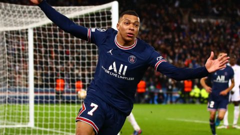 Mbappe boosts PSG, gives Madrid glimpse of future