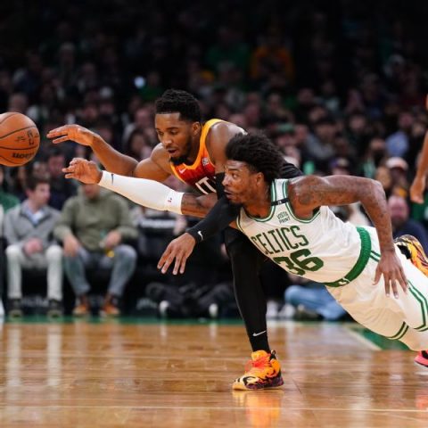 Celts’ Smart first guard to win DPOY since ’95-96