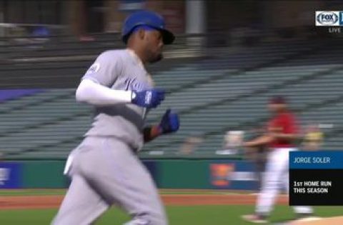 WATCH: Soler, Salvy hit back-to-back homers against the Indians