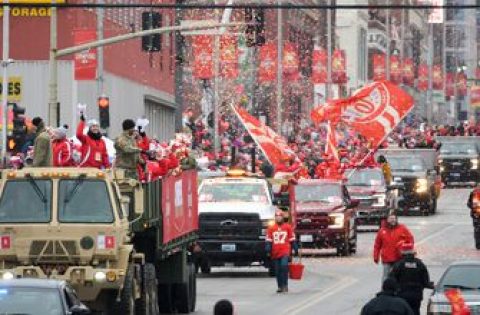 Reid to parade-goers: Chiefs will win again next year