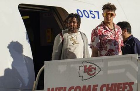 Chiefs arrive in Miami for Super Bowl week