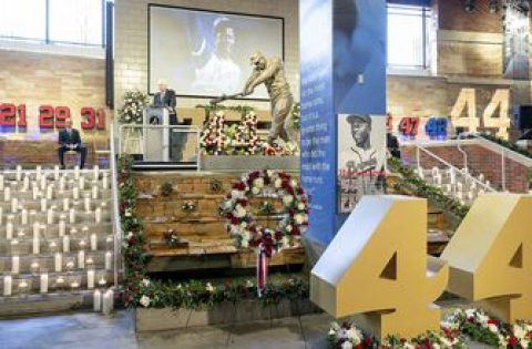 Baseball world gathers to celebrate life of legendary Hank Aaron
