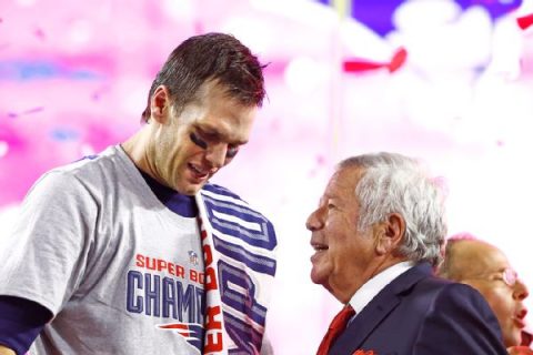 Patriots owner open to extension for Brady