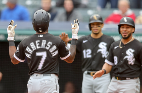 White Sox bats dominate as they defeat the Indians, 7-2 in game one of double header