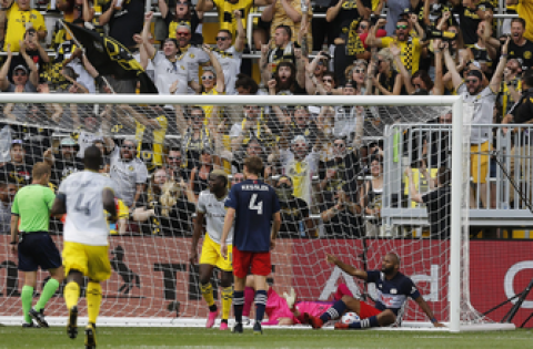 Andrew Farrell’s own goal costs New England win over Columbus, 2-2