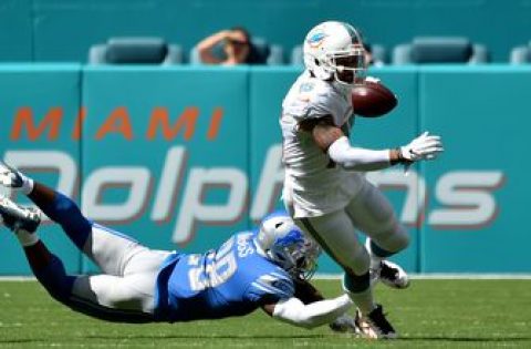 Dolphins place Albert Wilson on IR with hip injury
