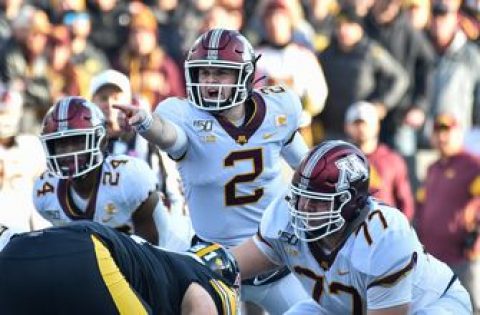 Comeback falls short as Iowa hands Gophers first loss