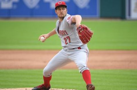 Trevor Bauer tosses seven-inning, complete-game shutout in Reds 4-0 win over Tigers