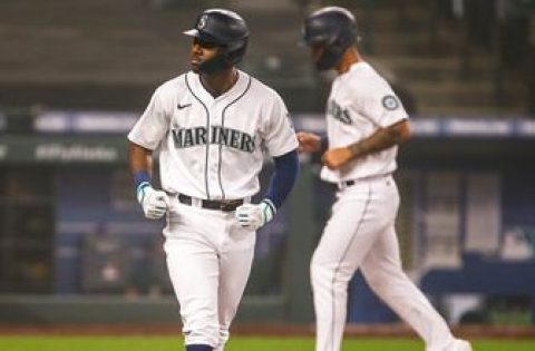 Kyle Lewis clubs 10th home in Mariners’ come-from-behind win over Athletics