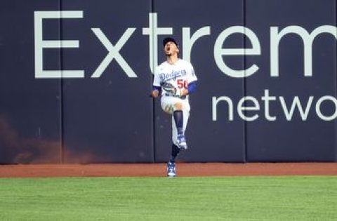 Mookie Betts’ spectacular catch saves a run as Dodgers escape, lead Braves, 3-0 in NLCS Game 6