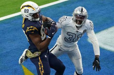 Chargers appear to win as time expires, but call overturned, and they lose 31-26 to Raiders