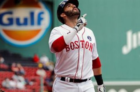 Red Sox blow out White Sox, 11-4, on Patriot’s Day