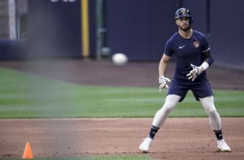 Brewers’ Braun says he’s now more likely to play beyond 2020