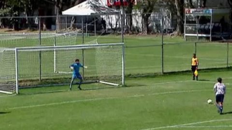 Guadalajara under-17 player scores incredible fluke penalty