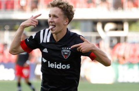 D.C. United wins laugher over Toronto FC, 7-1, as seven different players score